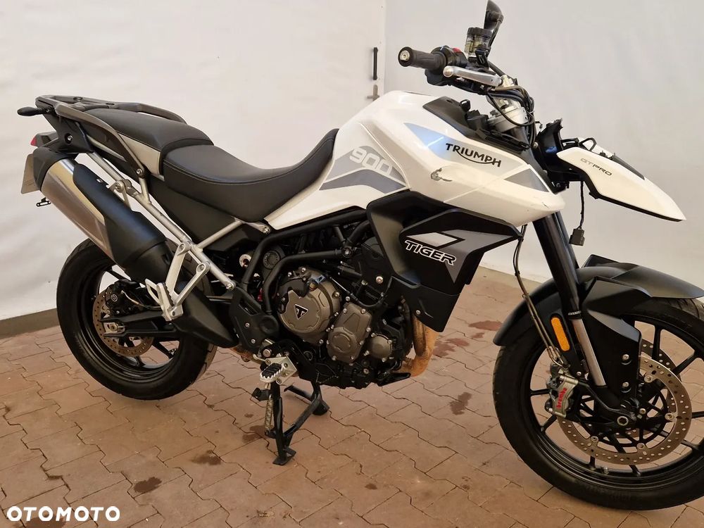 Triumph Tiger - 11