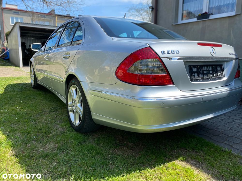 Mercedes-Benz Klasa E - 8