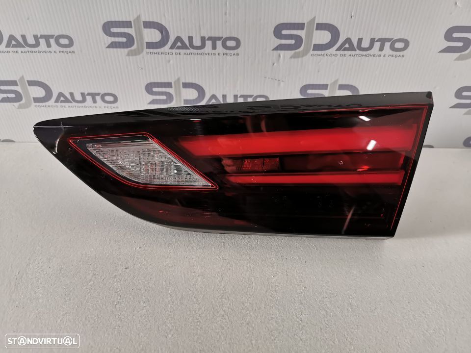 Farolim Mala Direito - Opel Astra K - 1