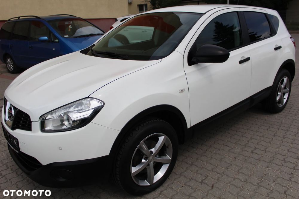 Nissan Qashqai - 2