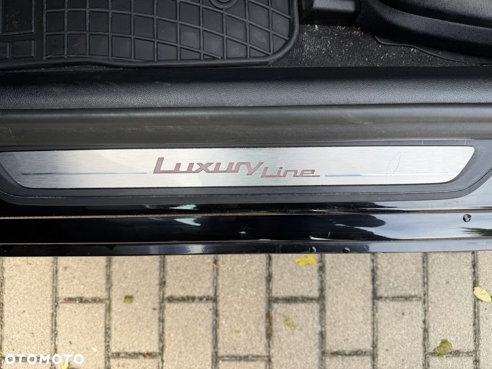 BMW Seria 5 518d Luxury Line - 16