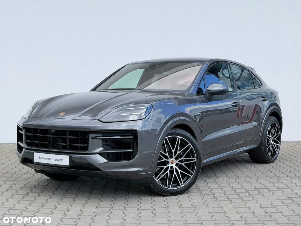 Porsche Cayenne E-Hybrid PHEV - 2