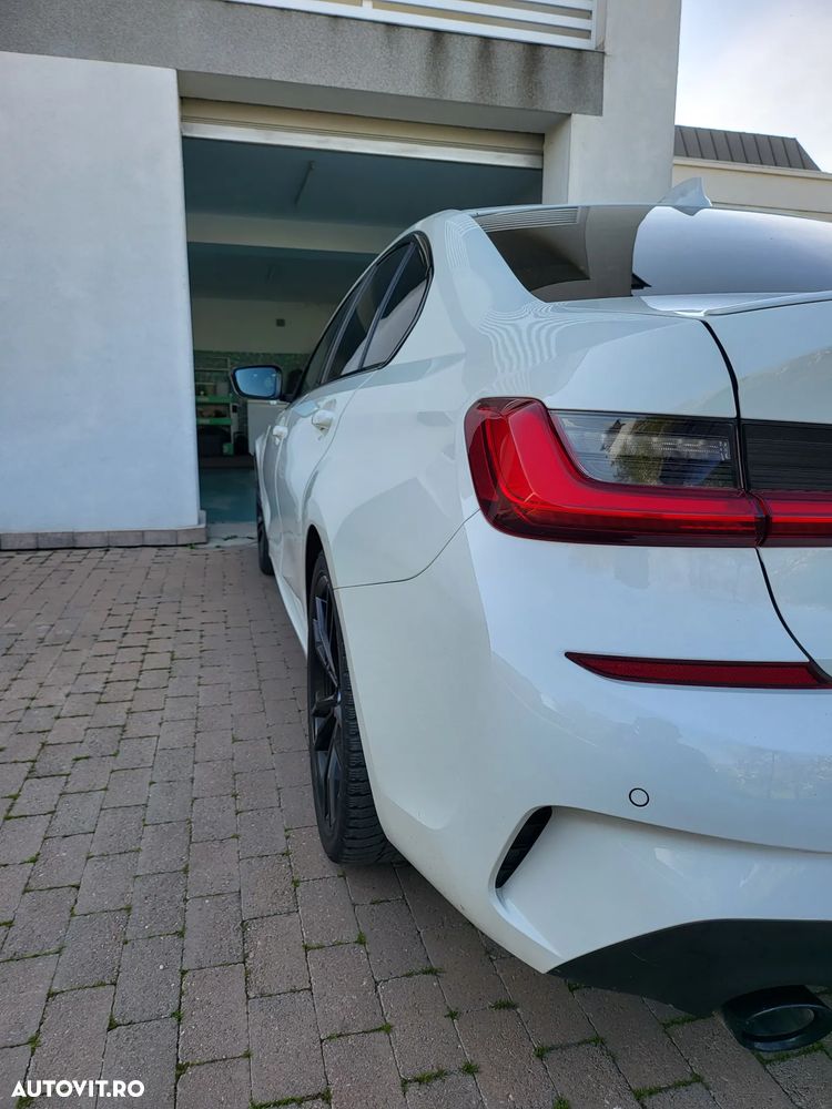 BMW Seria 3 330d AT - 12