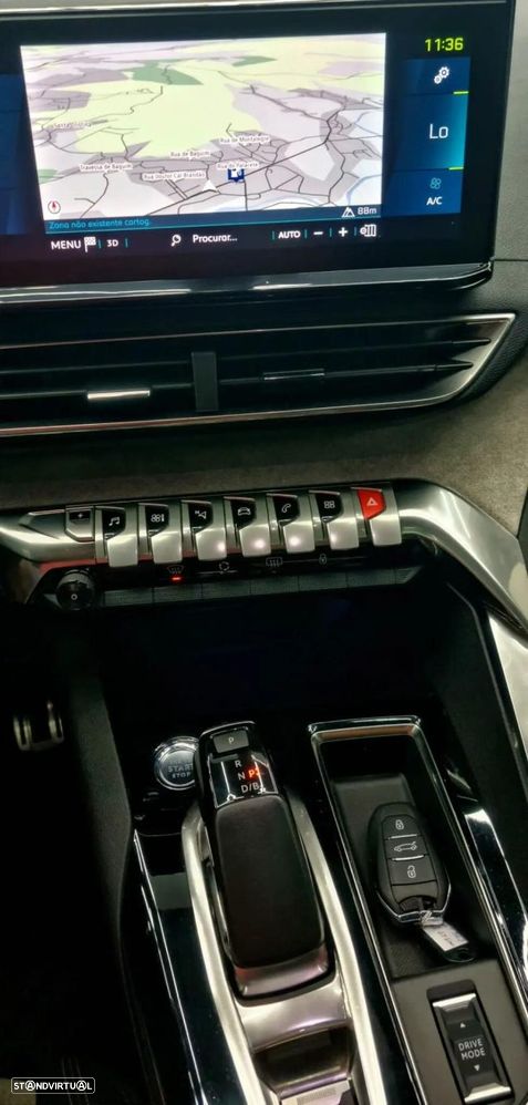 Peugeot 3008 - 23