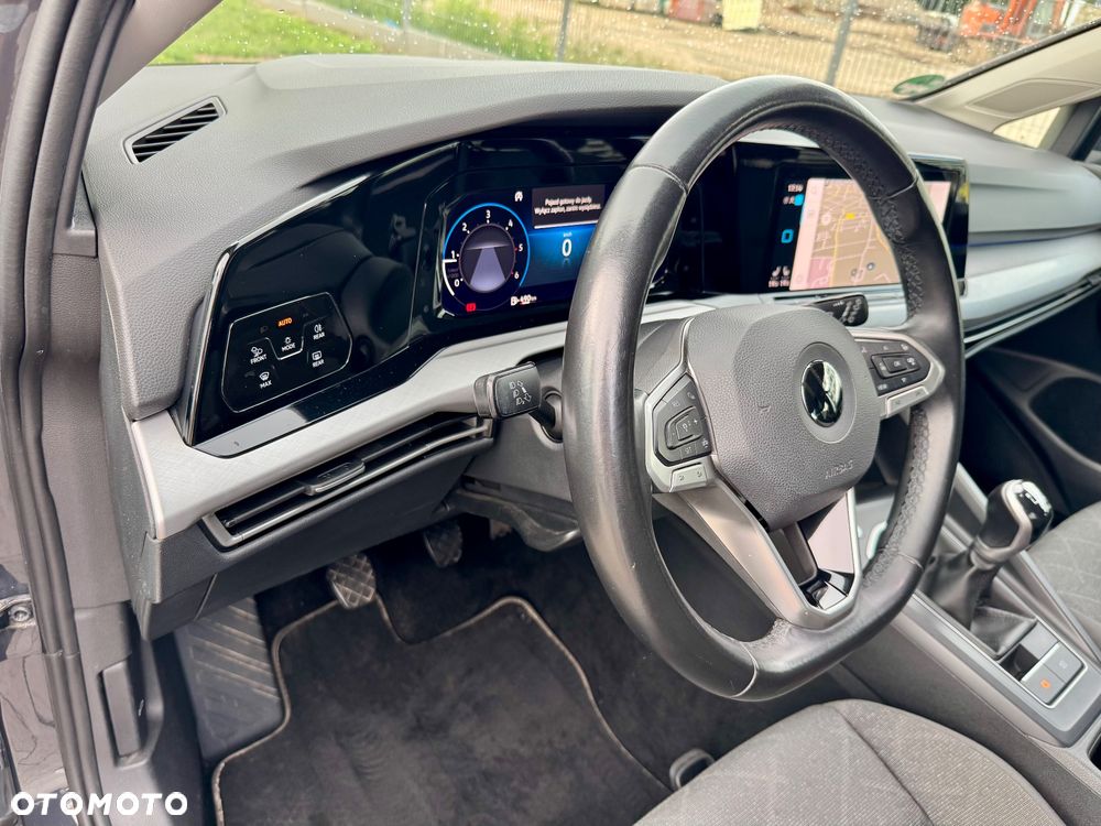 Volkswagen Golf - 20