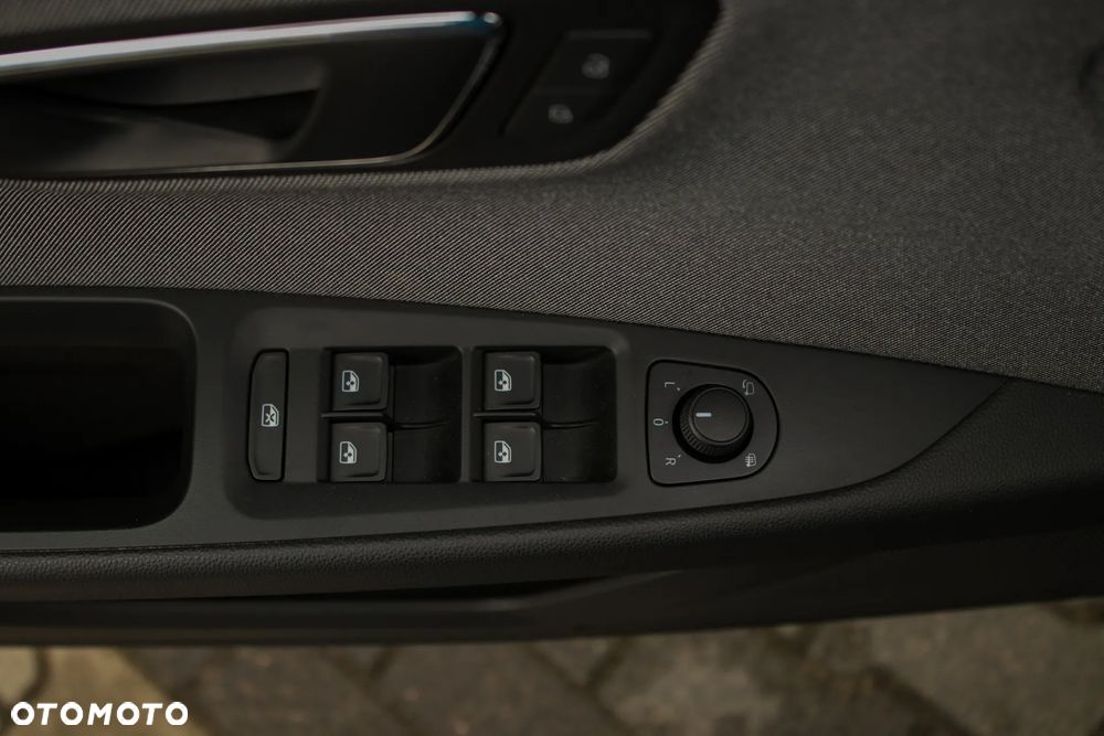 Seat Leon 2.0 TDI DSG Xcellence Plus - 32