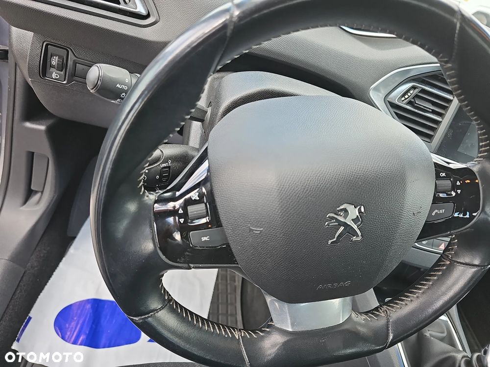 Peugeot 308 1.5 BlueHDi Active S&S - 17