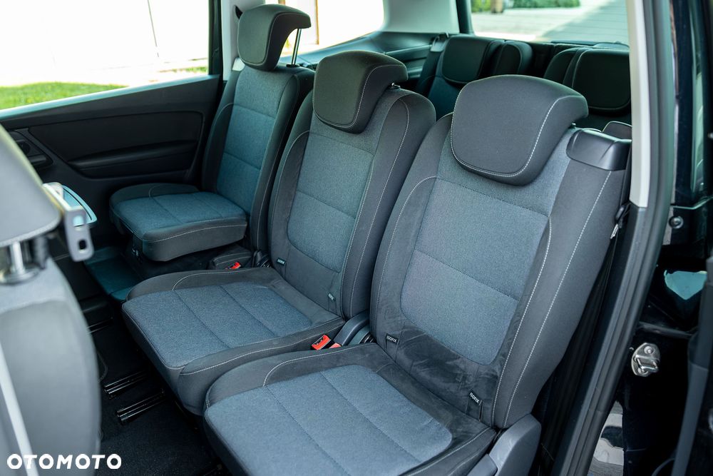 Volkswagen Sharan 2.0 TDI DSG Blue Motion Style - 29