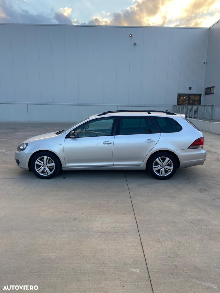 Volkswagen Golf 2.0 TDI DPF MATCH - 12
