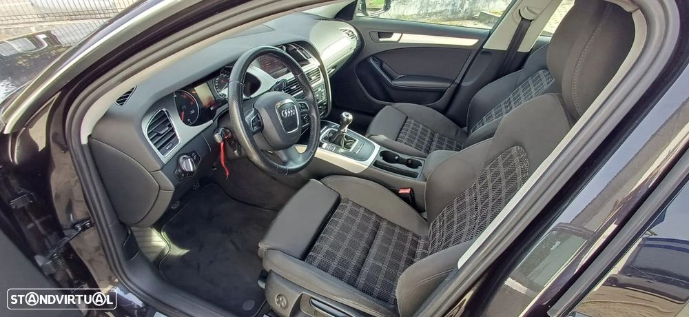 Audi A4 Avant 2.0 TDI Sport - 14