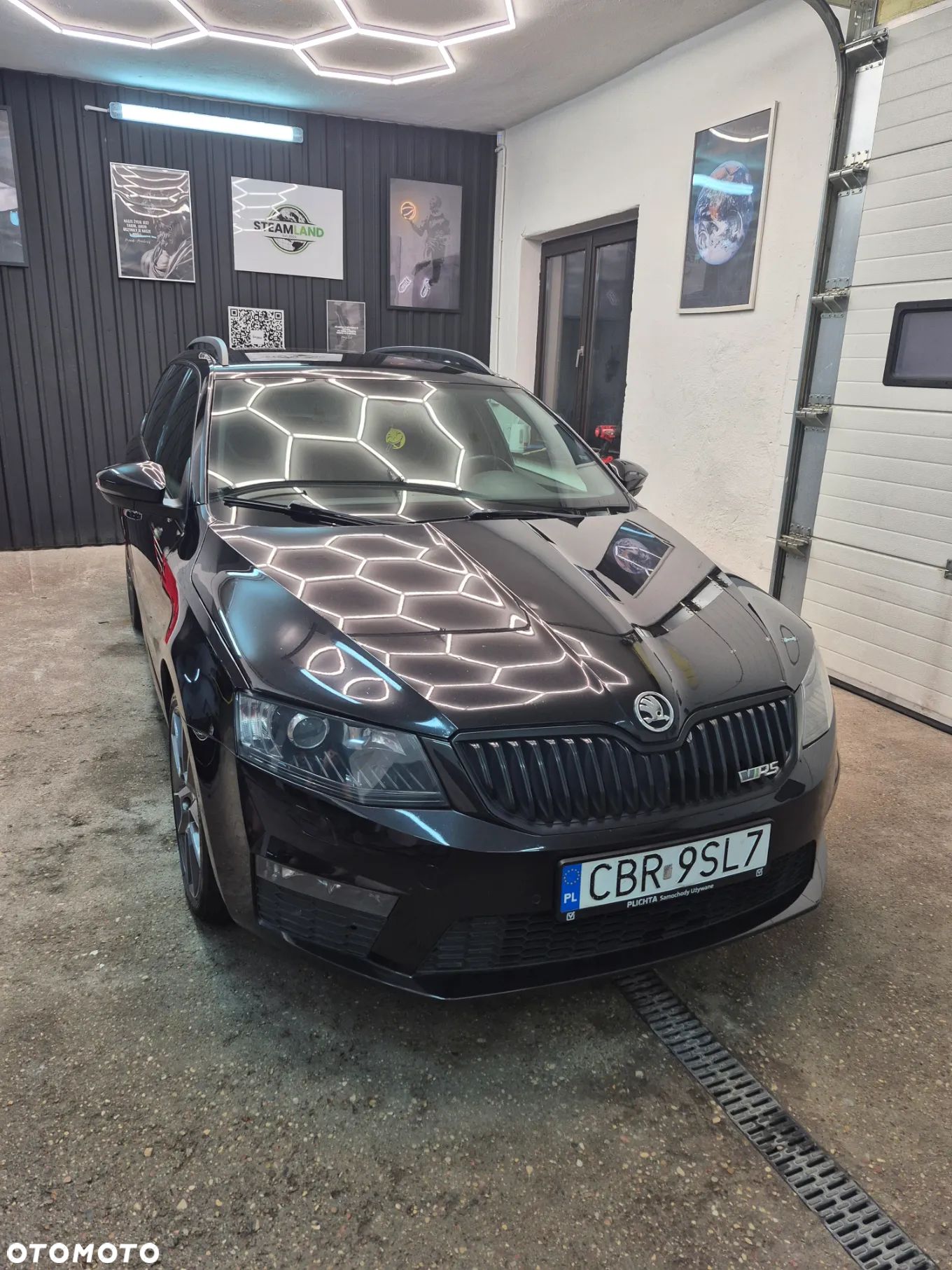 Skoda Octavia 2.0 TDI RS DSG - 1