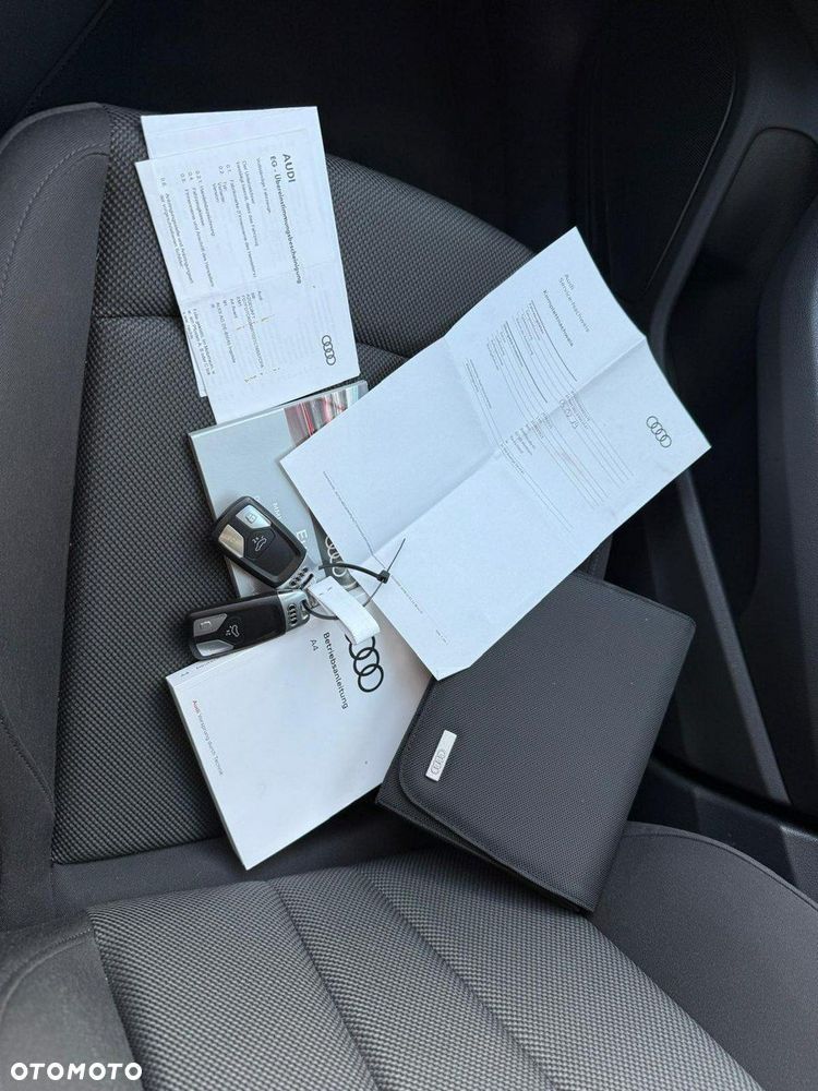 Audi A4 Avant 35 TDI S tronic design - 26