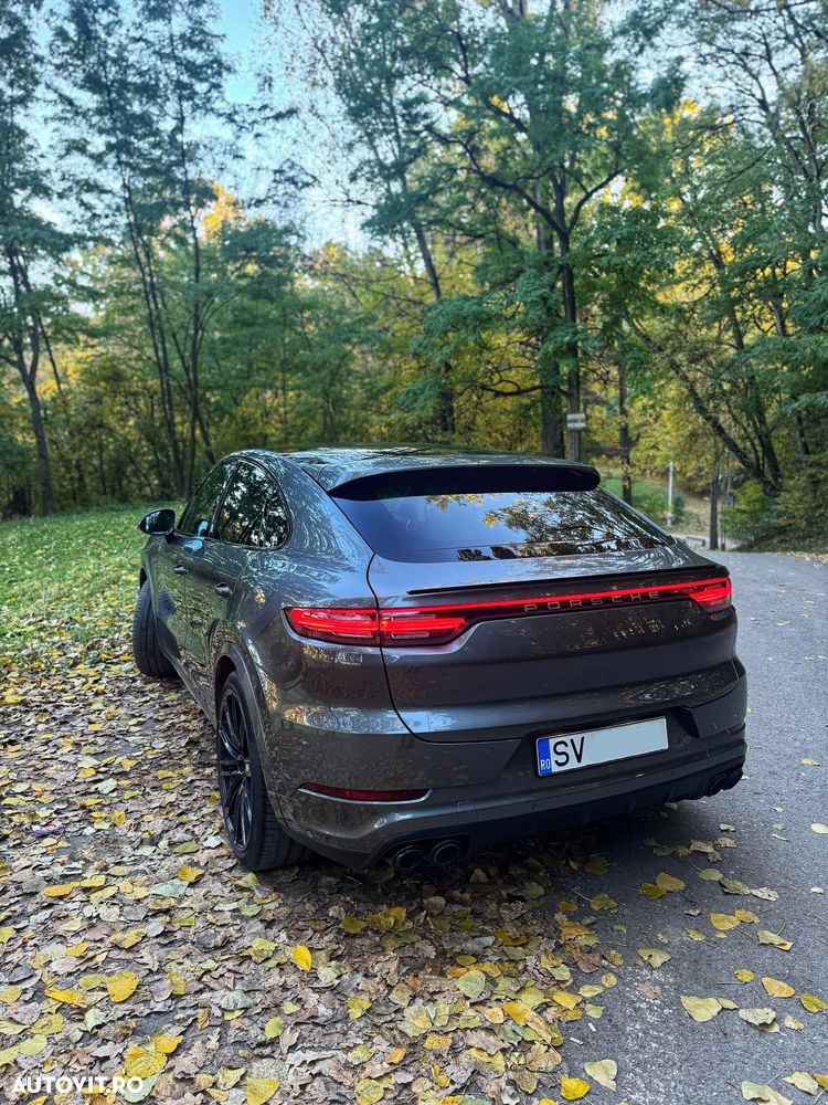 Porsche Cayenne S - 9