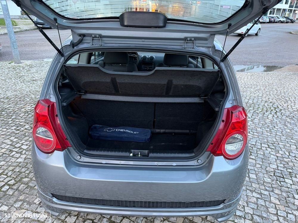 Chevrolet Aveo 1.2 LS - 14