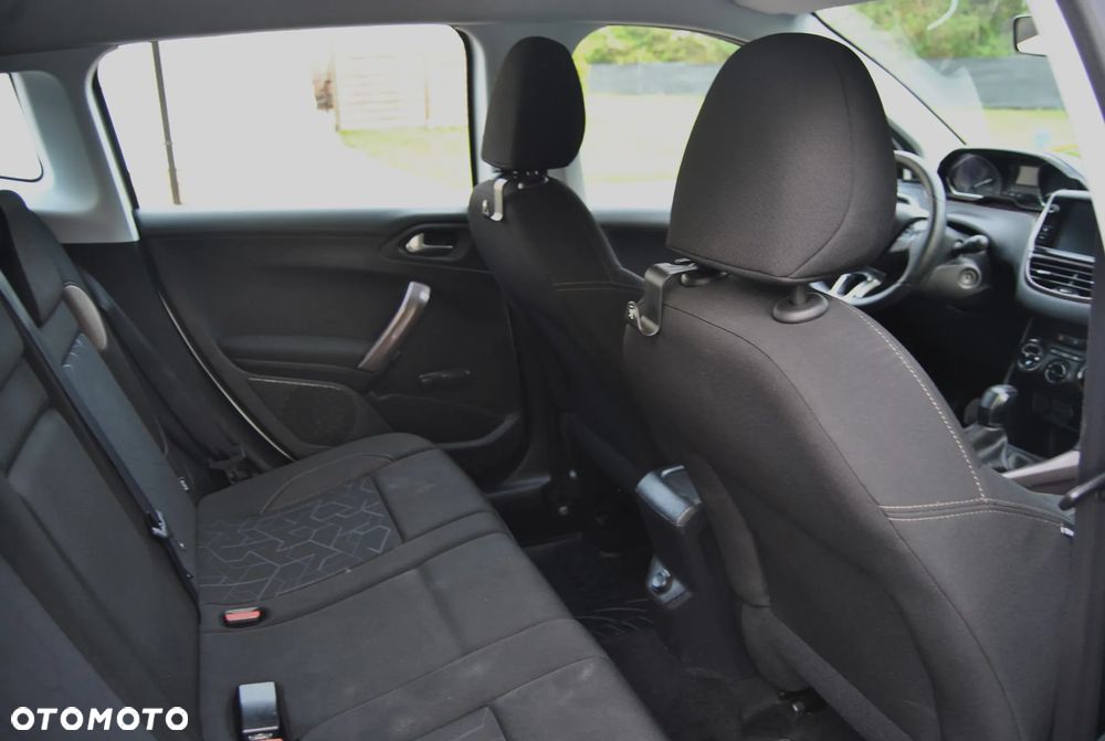 Peugeot 2008 82 VTI Active - 8