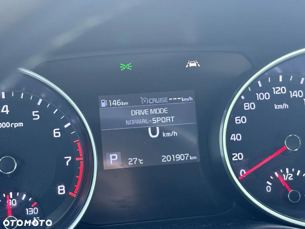 Kia Ceed - 25