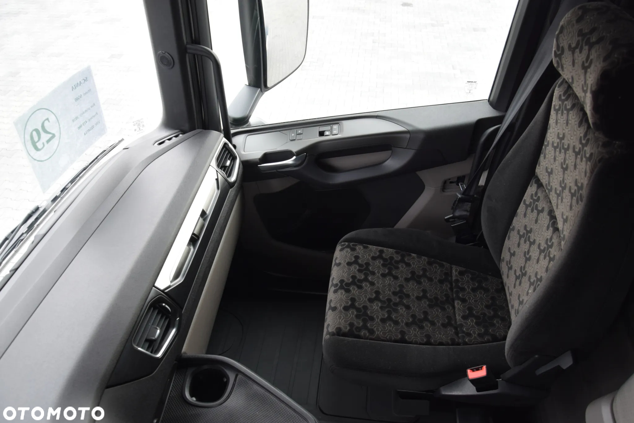 Scania S500 / 6 PODUSZEK / FULL AIRMATIC / RETARDER / ACC / LEDY / ALUFELGI / NISKI PRZEBIEG / SERWISOWANA / SPROWADZONA - 28