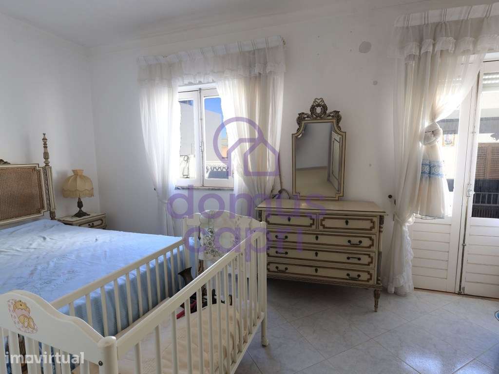 Moradia T2 + 2 com quintal e vista mar em Fuzeta - Grande imagem: 4/49