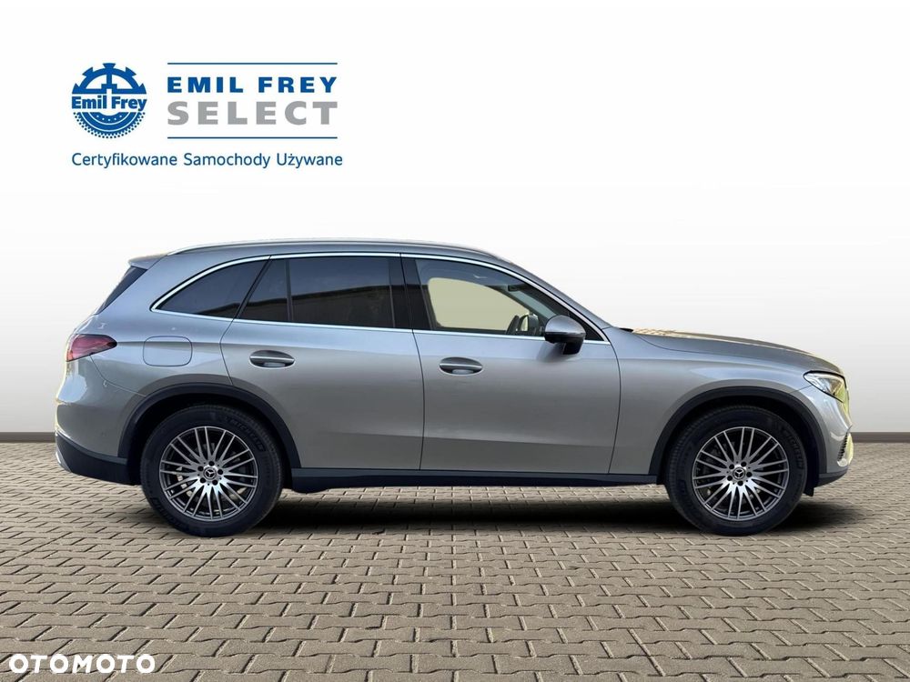 Mercedes-Benz GLC - 7