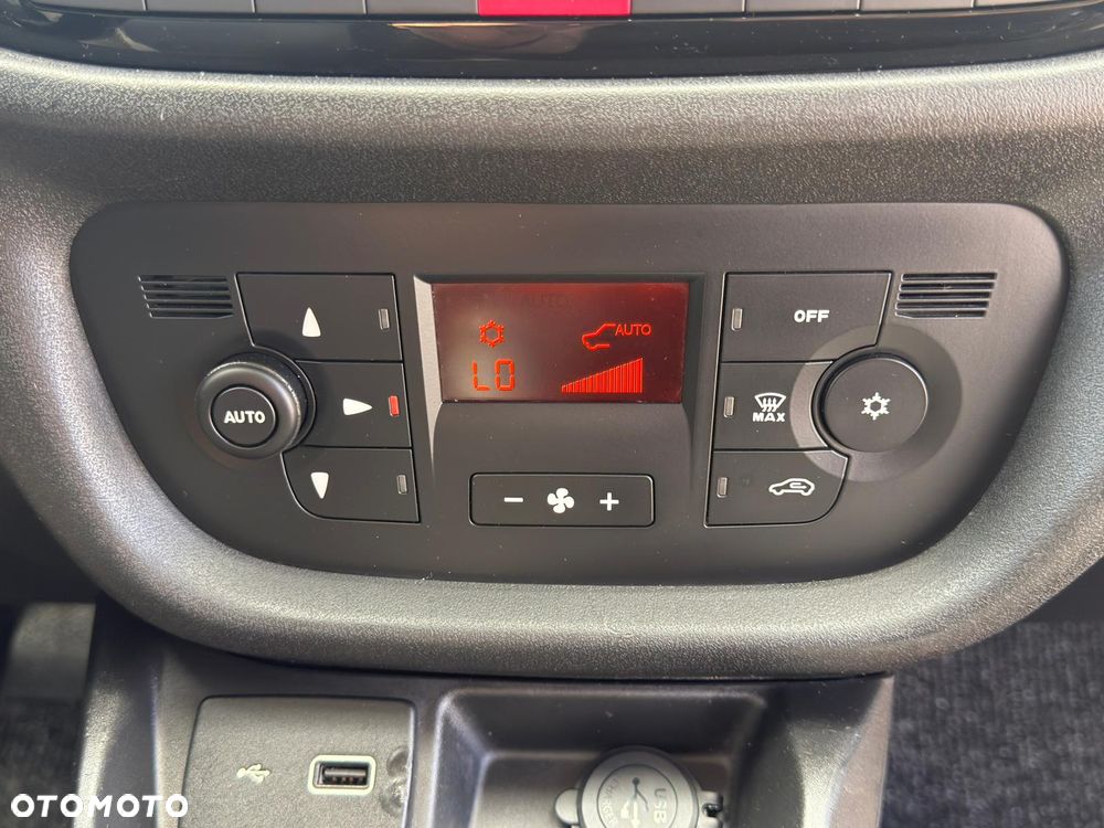 Fiat DOBLO - 22