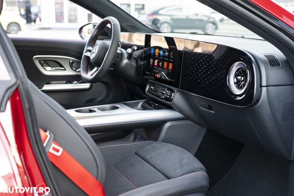 MERCEDES-BENZ CLA 2025 — imagine 19