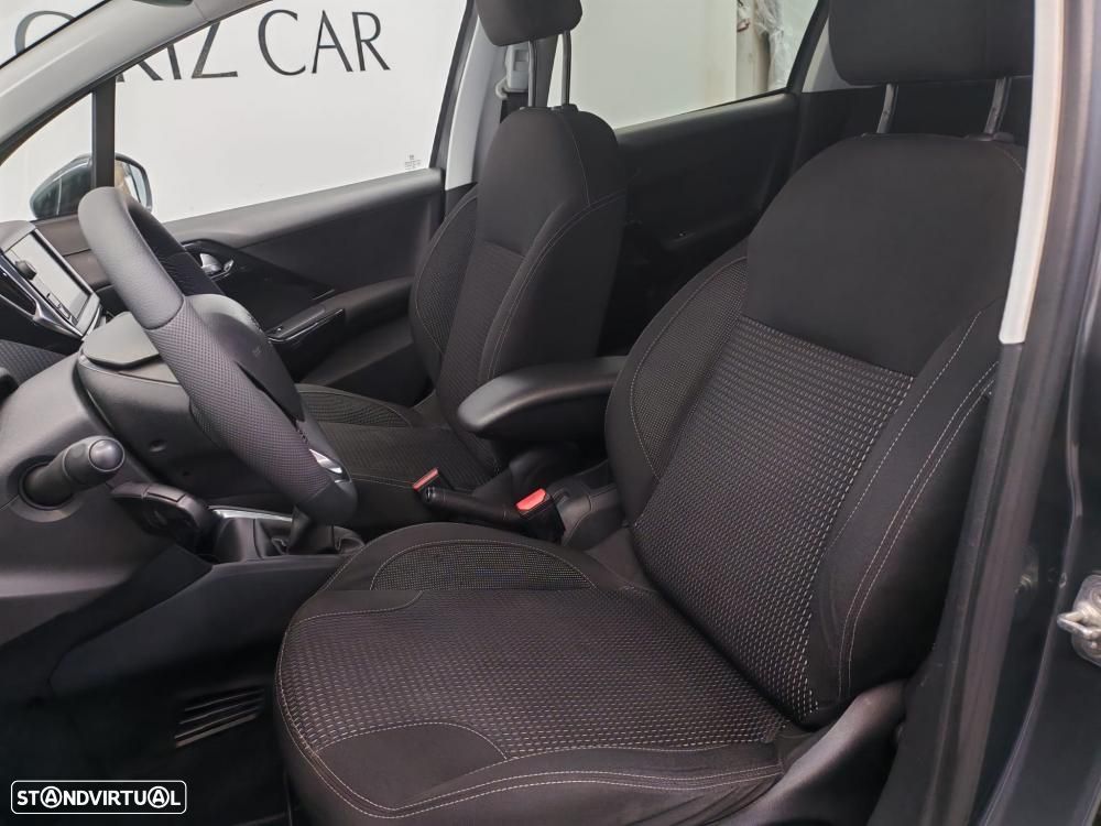 Peugeot 208 1.6 BlueHDi Style - 9