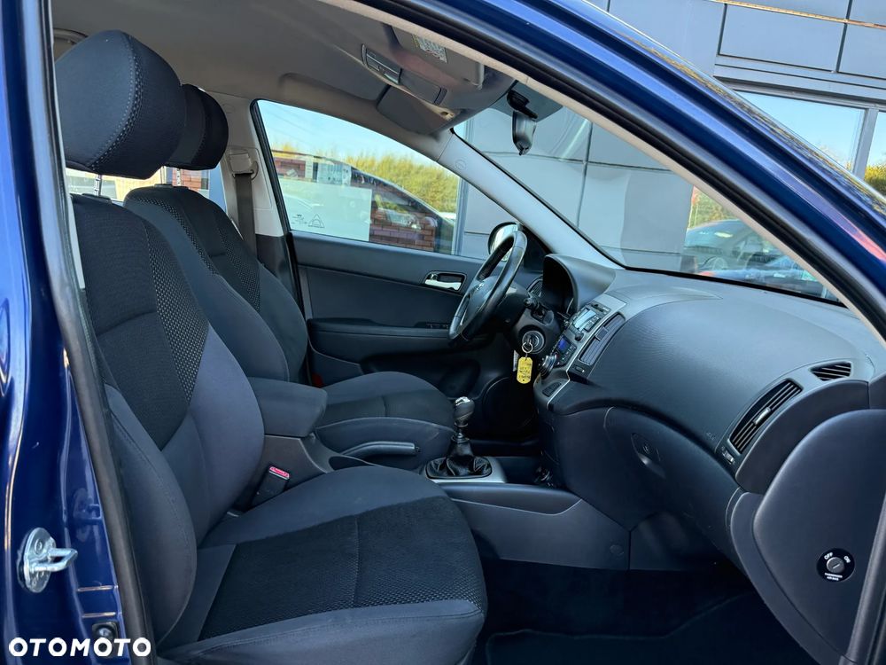 Hyundai i30 i30cw 1.6 Edition Plus - 26