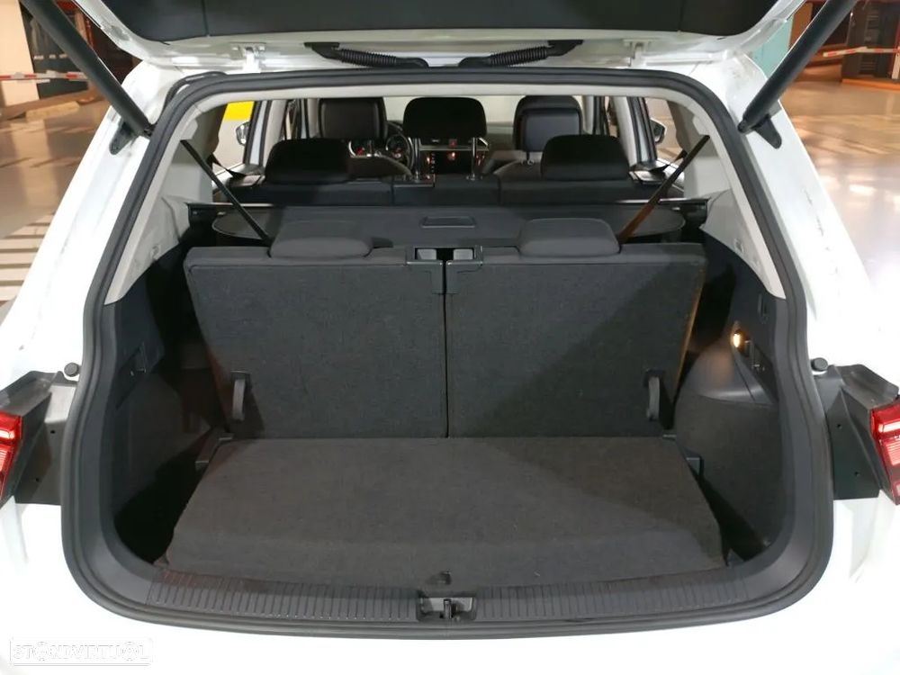 VW Tiguan Allspace 2.0 TDI Confortline DSG - 10