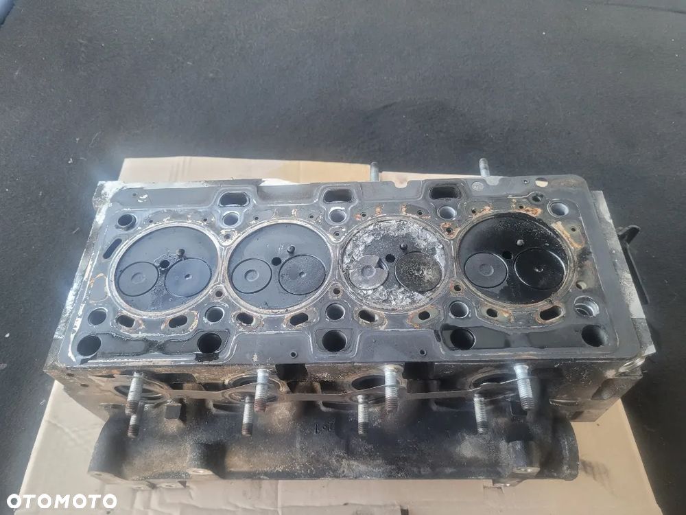 Głowica silnika K9K N764 1,5 DCI Renault Scenic 2 LIFT - 2