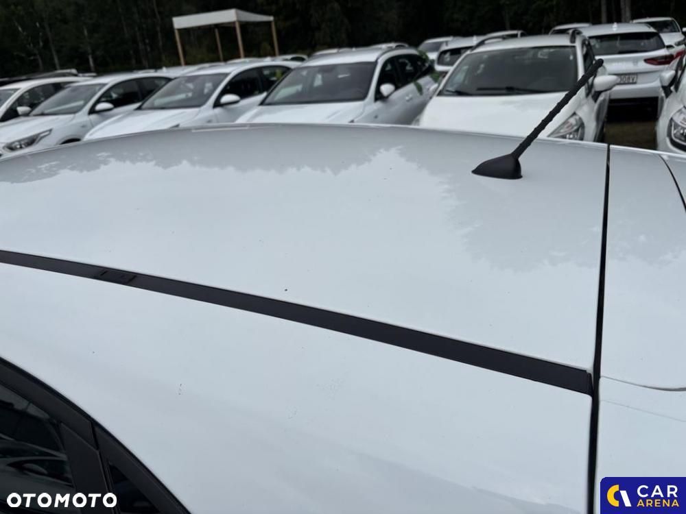 Kia Ceed - 37