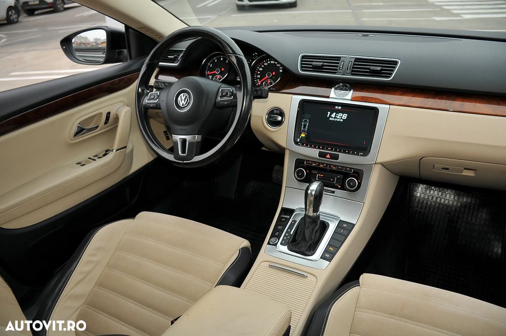 Volkswagen Passat CC - 4