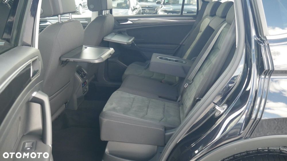 Volkswagen Tiguan Allspace - 17