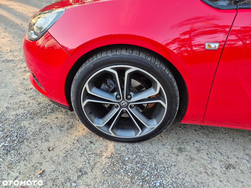 Opel Astra 1.6 Turbo Edition - 24