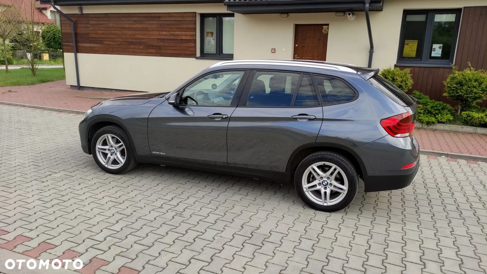 BMW X1 xDrive18d - 16