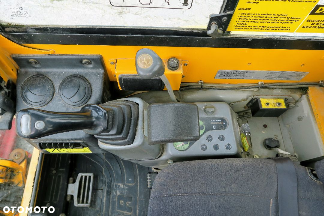 Yanmar VIO 20-4 - 16