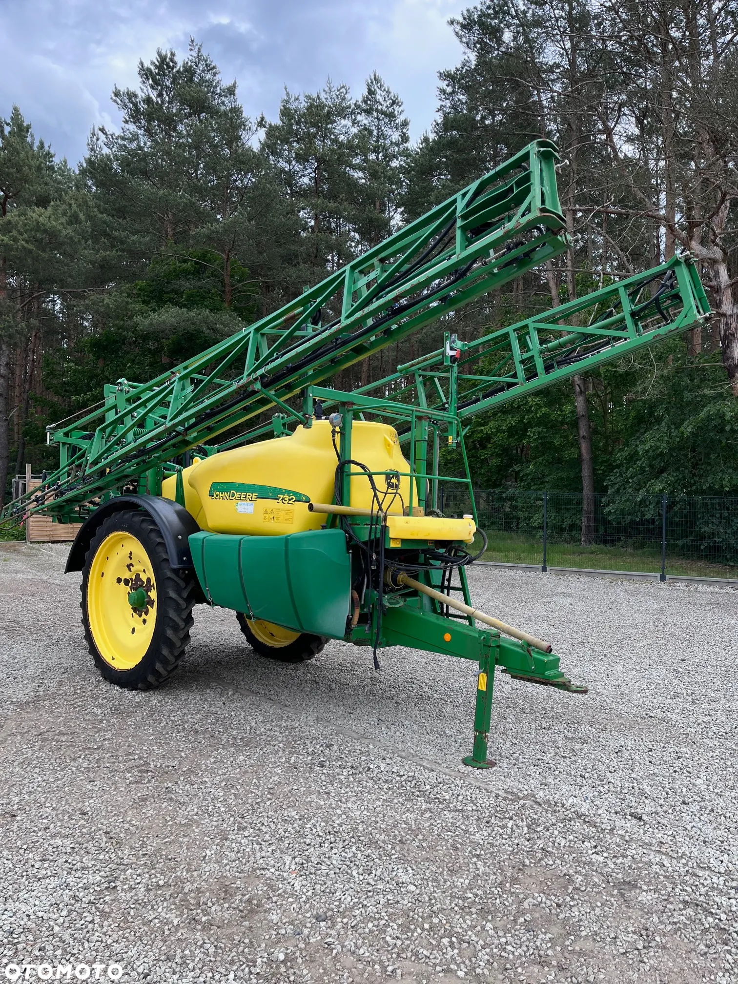 John Deere 732 - 2