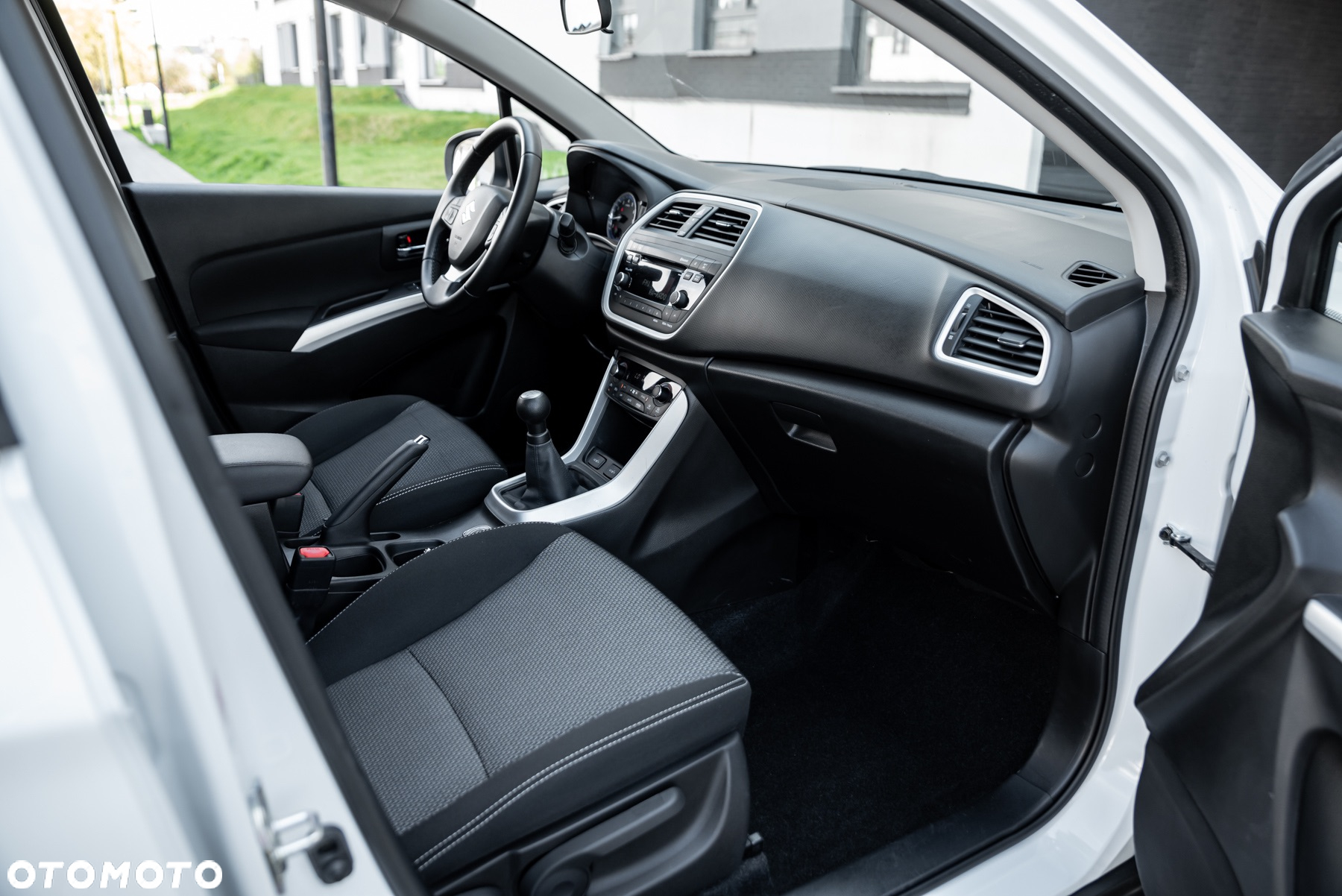 Suzuki SX4 S-Cross 1.6 VVT 4x4 Comfort - 23