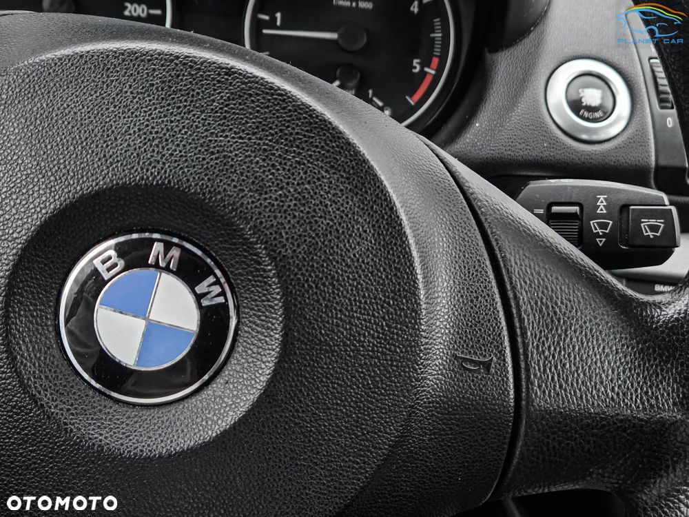 BMW Seria 1 118d - 24
