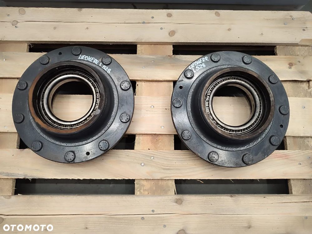 Piasta 123,06,009,62,9  Liebherr L528 - 2