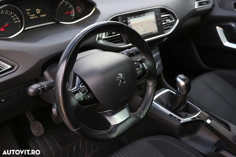 Peugeot 308 PureTech 110 Stop & Start Allure - 13