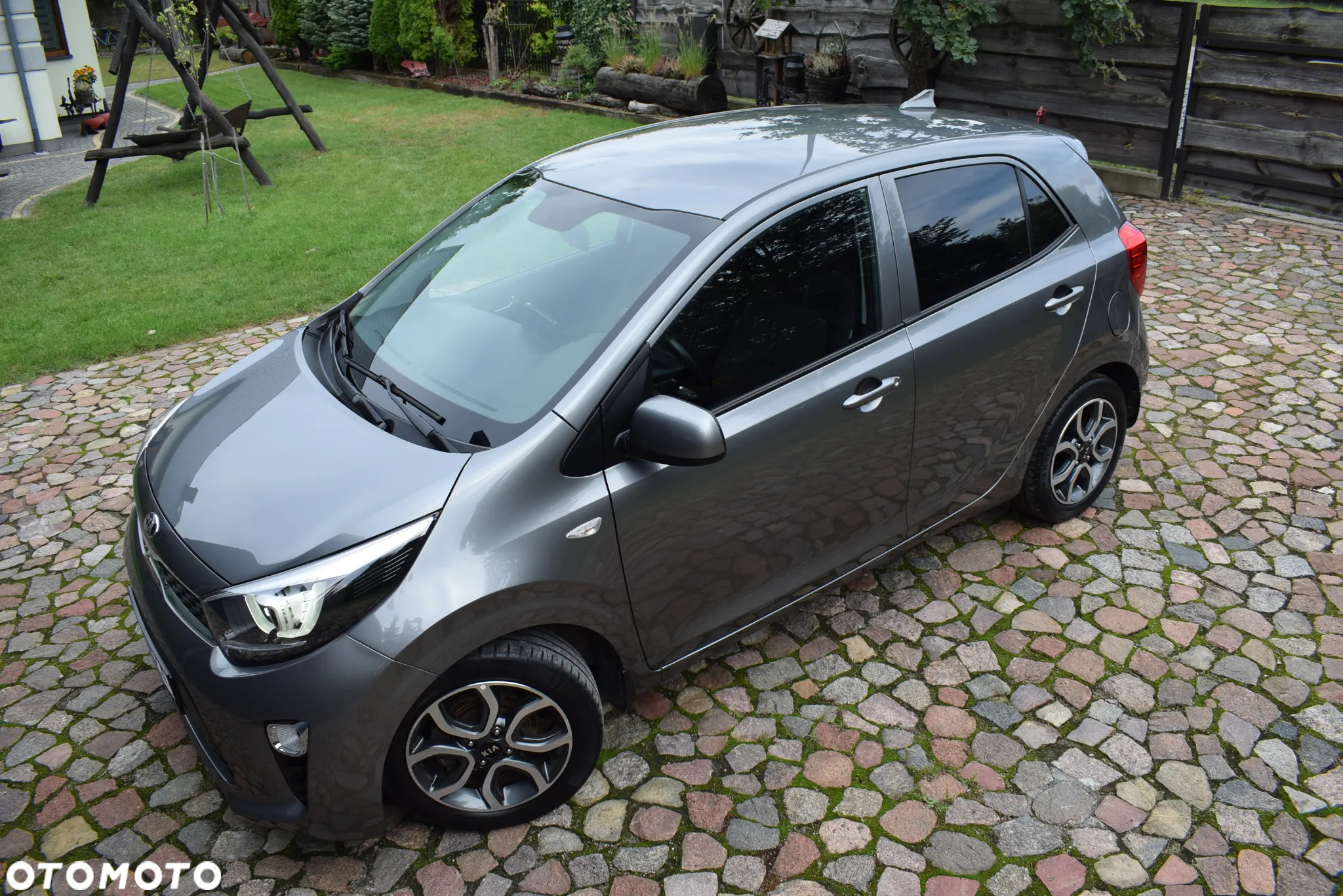 Kia Picanto - 3