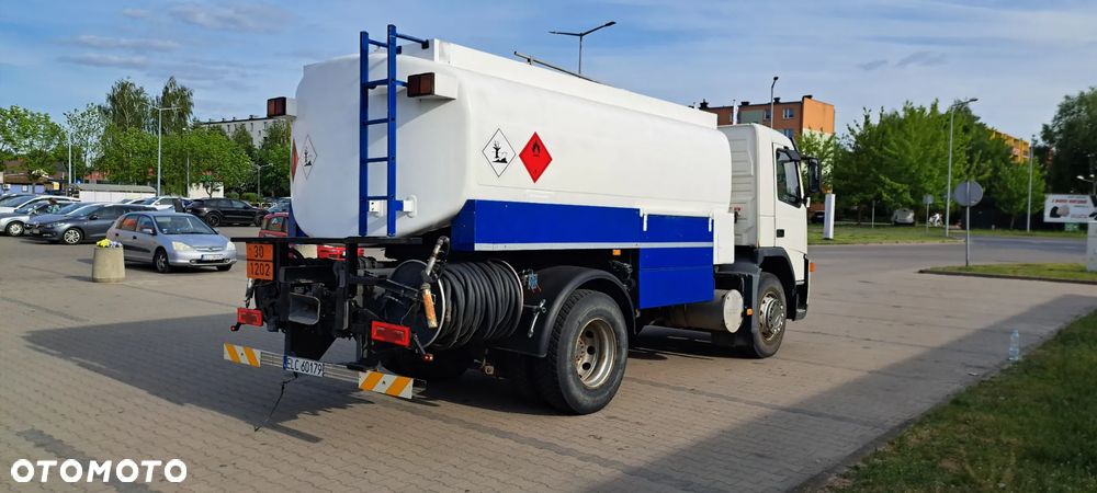 Volvo FH12 - 10
