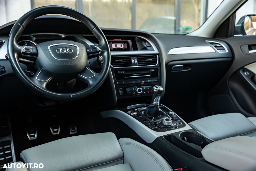Audi A4 2.0 TDI ultra design - 32