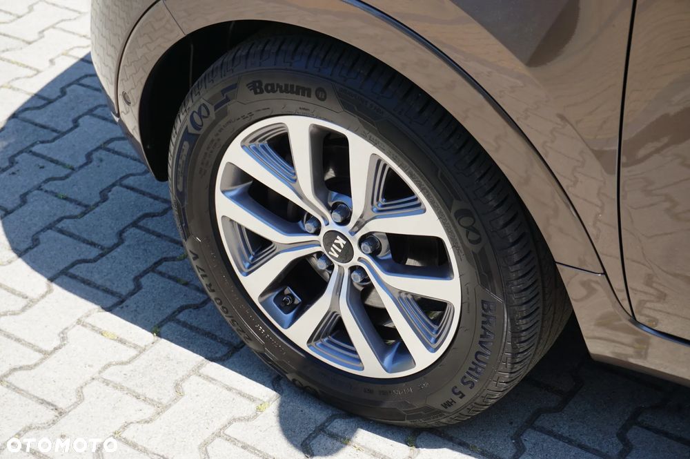 Kia Sportage 1.6 GDI Business Line L 2WD - 17