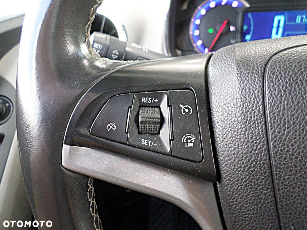 Chevrolet Trax 1.4T AWD LT+ - 25