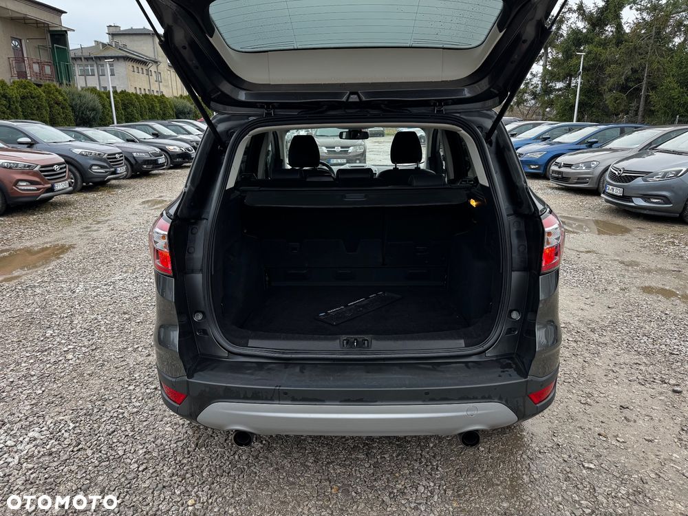 Ford Kuga 1.5 EcoBoost 2x4 Titanium - 34