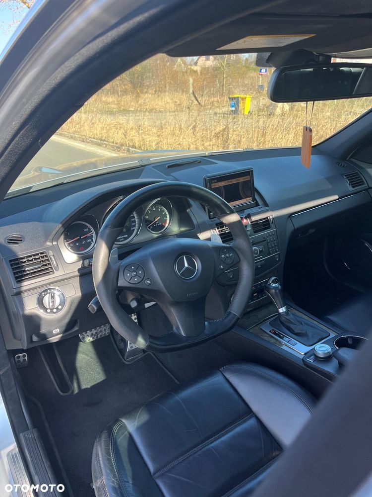 Mercedes-Benz Klasa C 63 AMG 7G-TRONIC - 18