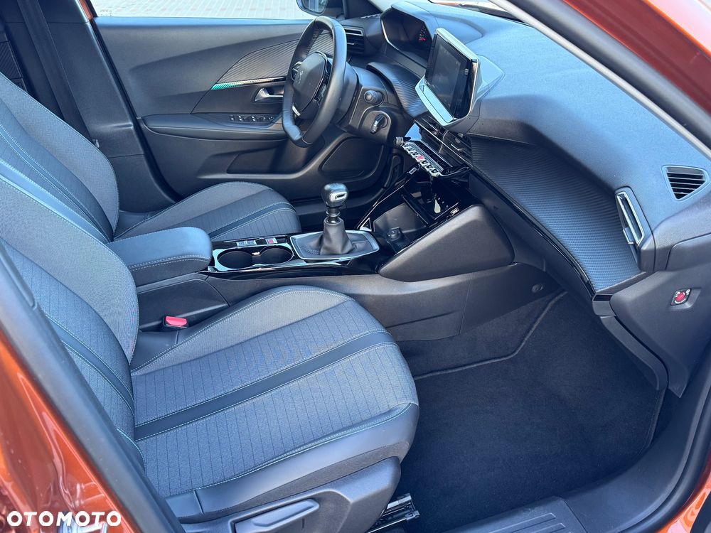 Peugeot 2008 PureTech 100 Allure - 36