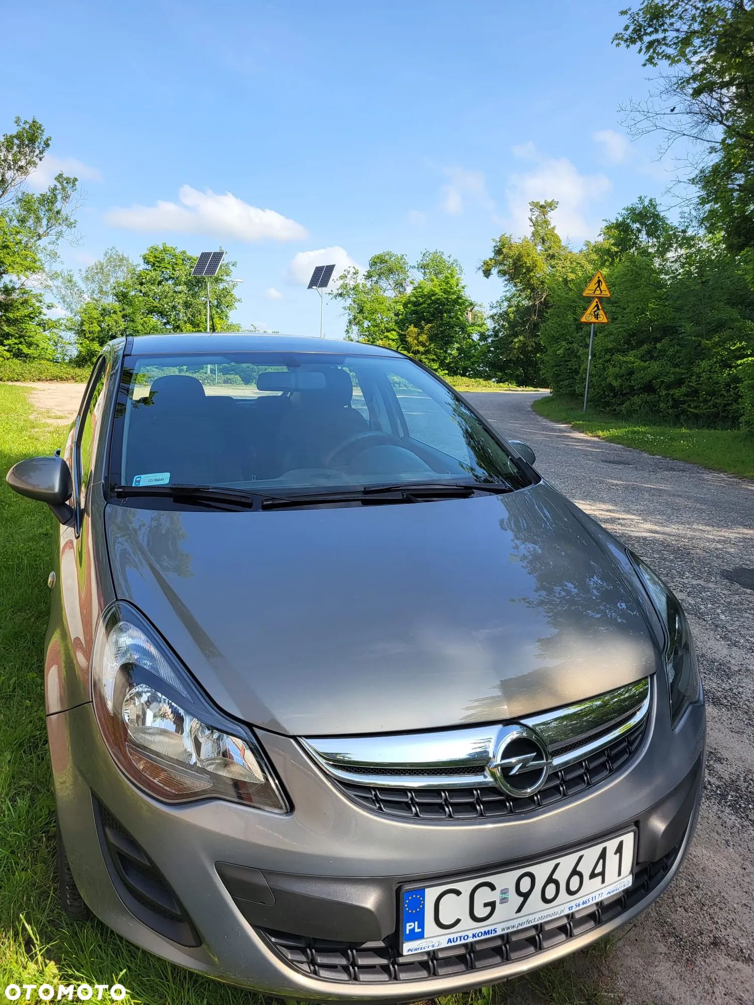 Opel Corsa - 1