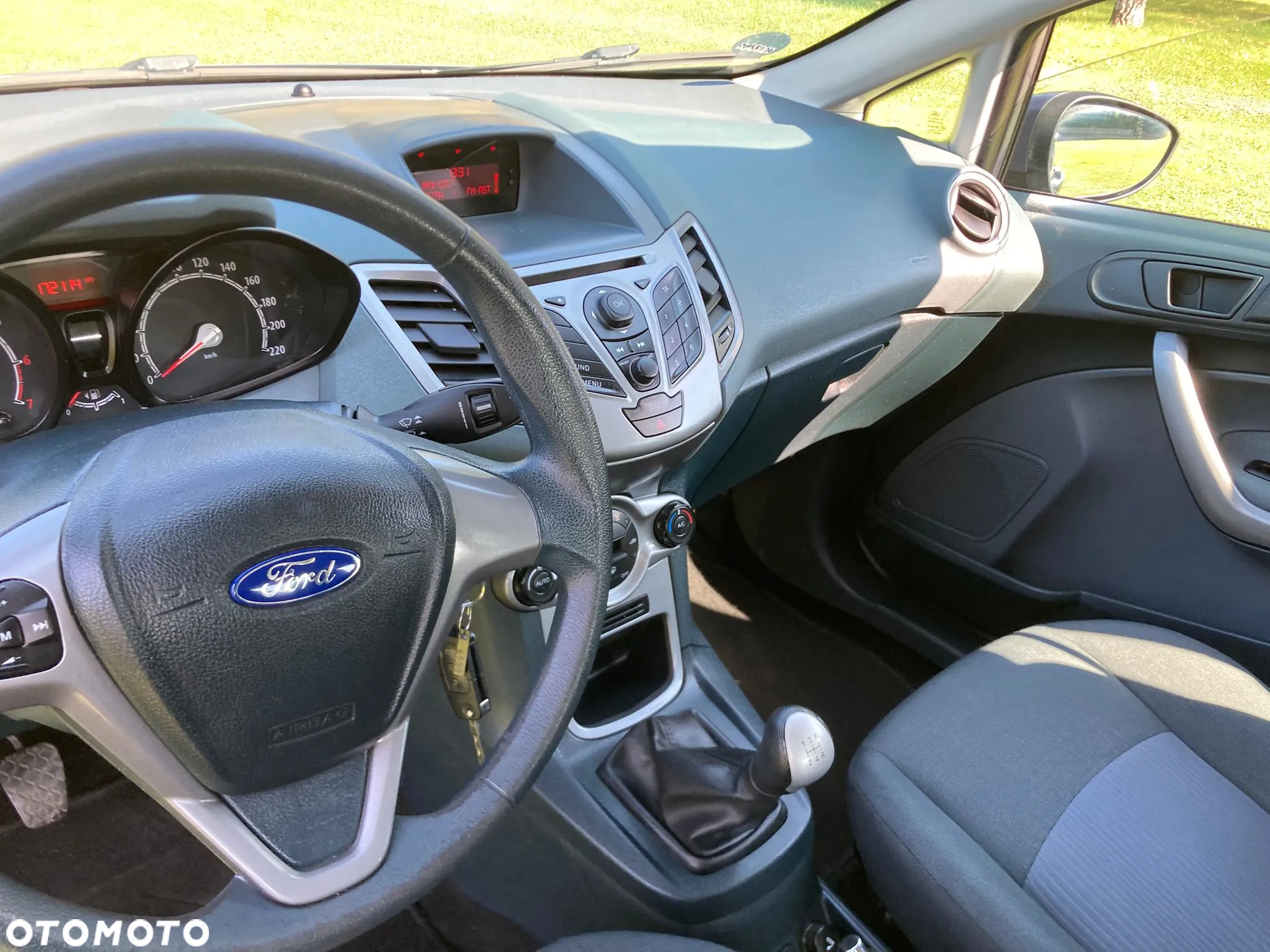 Ford Fiesta 1.25 Ghia - 17